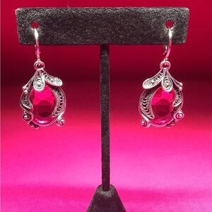 NWOT Antique Style Pink Teardrop Earrings